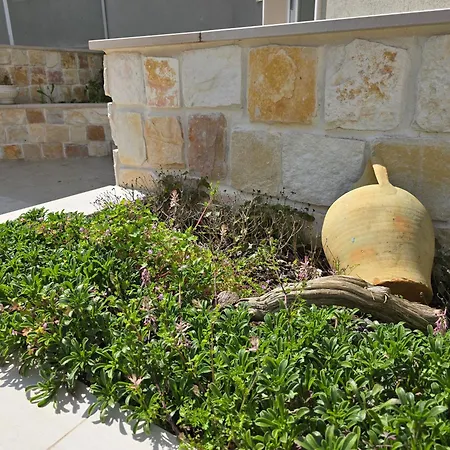 Lidia - Piscina E Jacuzzi Vicino Polignano A Mare Castellana Grotte
