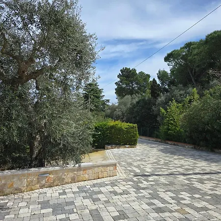 Lidia - Piscina E Jacuzzi Vicino Polignano A Mare * Castellana Grotte